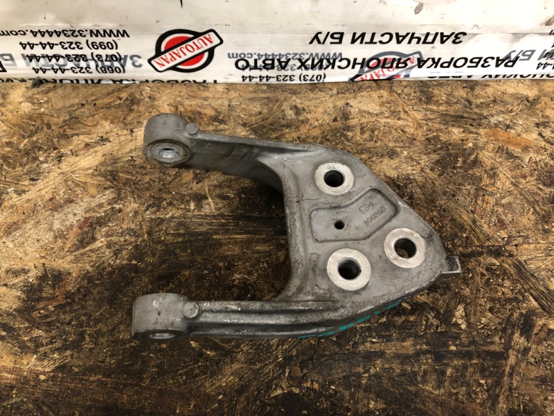 Кронштейн опоры двигателя левый SUZUKI KIZASHI 09-14 Седан 2.4