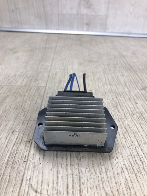 Резистор печки DODGE JOURNEY 08-20 JC 3.6 ERB Резистор печки DODGE JOURNEY 08-20 JC 3.6 ERB