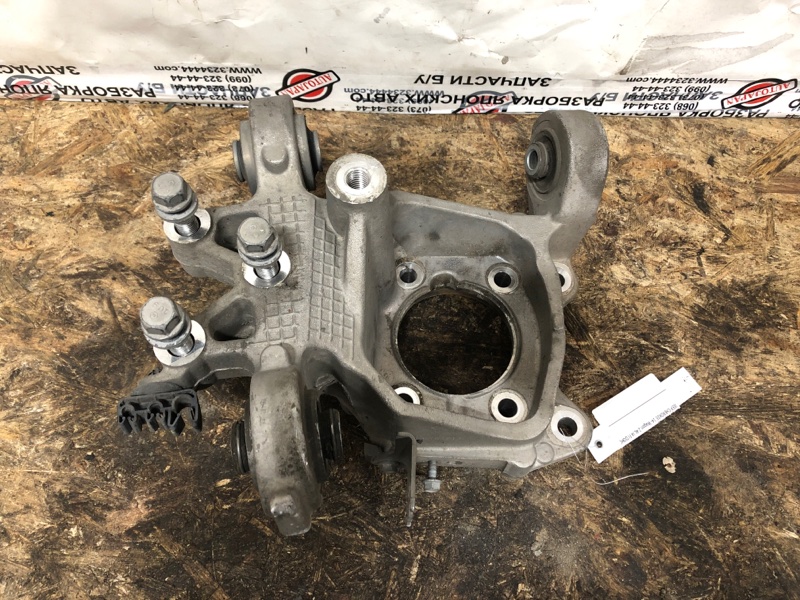 Цапфа задняя левая CHEROKEE 14- 2017 Wagon 2.4L I4 FI DOHC 16V NF4 Цапфа задняя левая CHEROKEE 14- 2017 Wagon 2.4L I4 FI DOHC 16V NF4