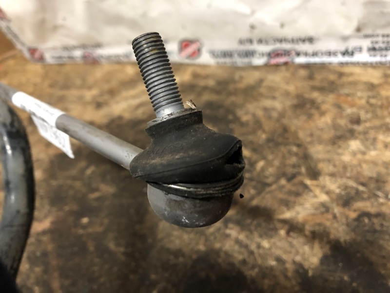 Стабилизатор передний CHEROKEE 14- 2017 Wagon 2.4L I4 FI DOHC 16V NF4 Стабилизатор передний CHEROKEE 14- 2017 Wagon 2.4L I4 FI DOHC 16V NF4