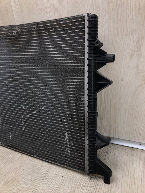 Радиатор основной JETTA USA 10-17 2017 162 1.4 CZTA