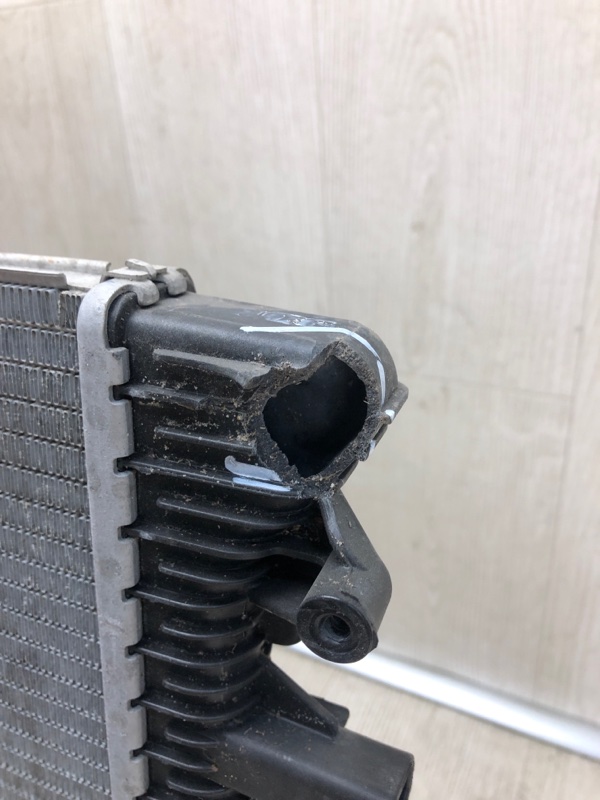 Радиатор основной JETTA USA 10-17 2017 162 1.4 CZTA