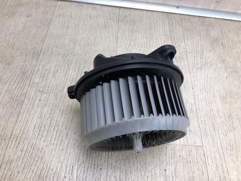 Моторчик печки DART 12-16 2015 PF 2.4 ED8