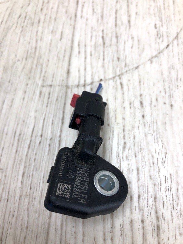 Датчик удара передний левый DODGE DART 12-16 PF 2.4 ED8