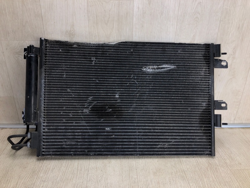 Запчасть радиатор кондиционера JEEP COMPASS 06-16 2013 MK49 2.4 ED3 68078975AB Б/У Радиатор кондиционера JEEP COMPASS 06-16 2013 MK49 2.4 ED3 68078975AB Б/У