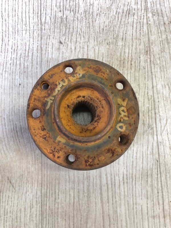 Ступица передняя CHEROKEE 14- 2014 KL 3.2 EHB Ступица передняя CHEROKEE 14- 2014 KL 3.2 EHB