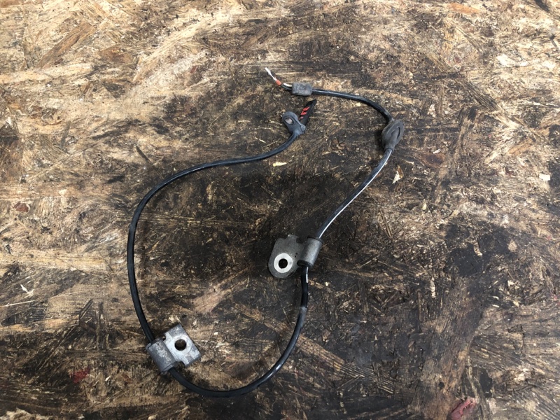 Датчик ABS передний правый SUBARU IMPREZA WRX 10-14 GH 2014 Хетчбек 2.5 EJ255 27540AG101 Б/У