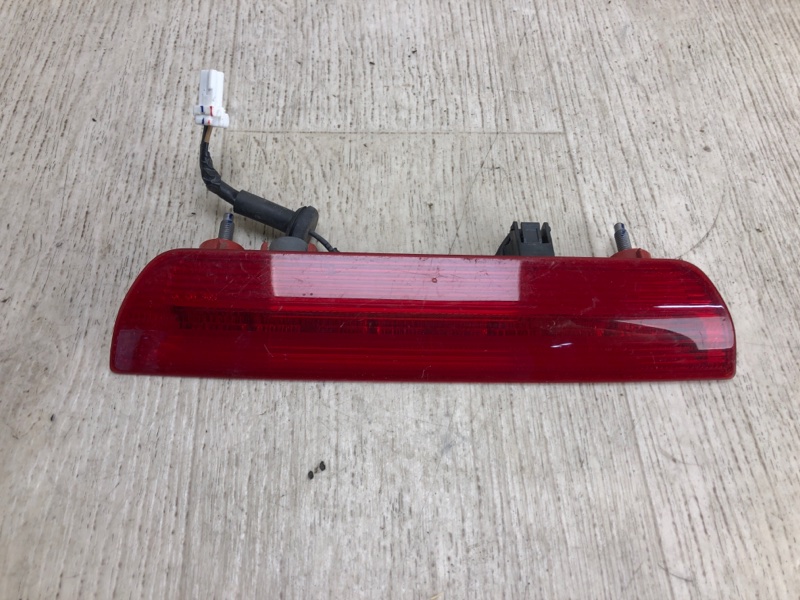 Стоп-сигнал X-TRAIL/ROGUE T32 13-20 2017 T32 2.5 QR25DE