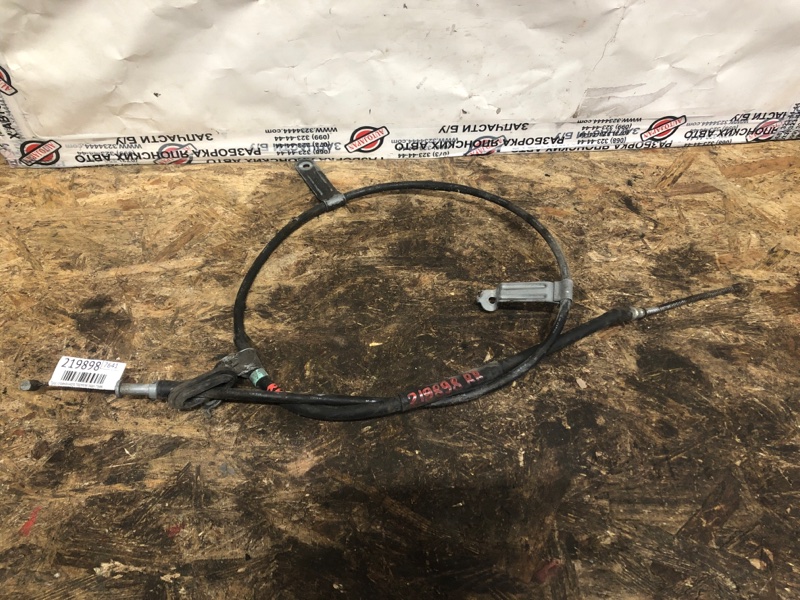 Трос стояночного тормоза задний правый SUBARU IMPREZA WRX 10-14 GH 2014 Хетчбек 2.5 EJ255 26051FG000 Б/У