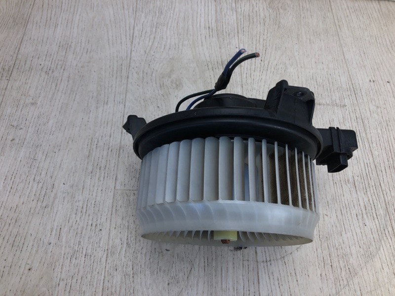 Моторчик печки COMPASS 06-16 2014 MK49 2.0 ECN Моторчик печки COMPASS 06-16 2014 MK49 2.0 ECN