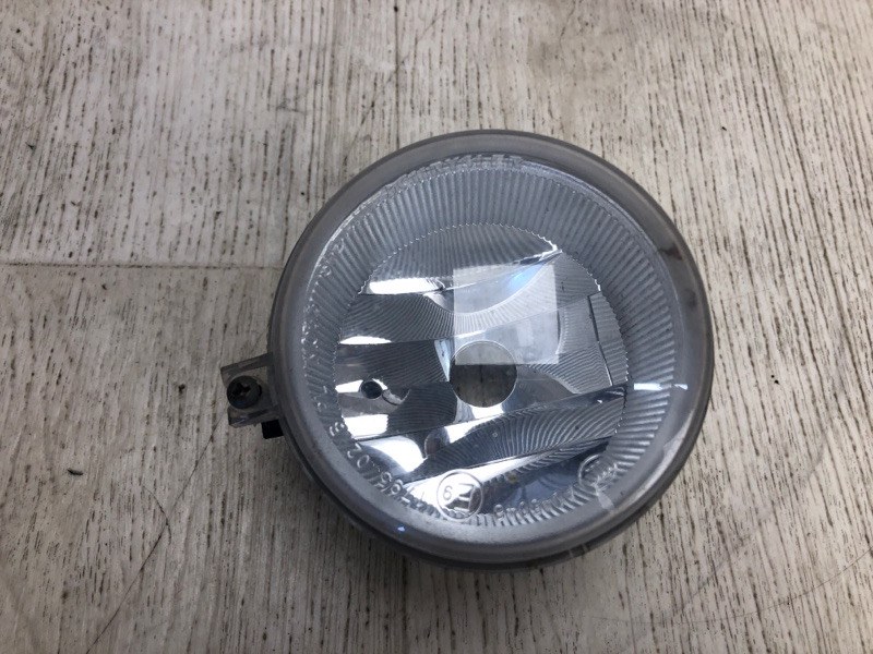 Запчасть противотуманная фара JEEP PATRIOT 10-17 2010 MK74 2.0 ECN 5182025AA Б/У Противотуманная фара JEEP PATRIOT 10-17 2010 MK74 2.0 ECN 5182025AA Б/У