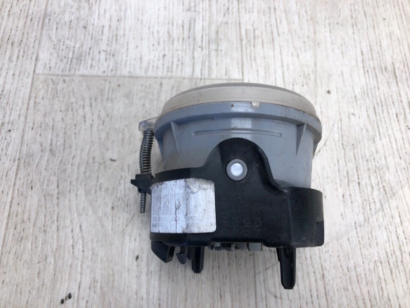 Противотуманная фара PATRIOT 10-17 2010 MK74 2.0 ECN Противотуманная фара PATRIOT 10-17 2010 MK74 2.0 ECN