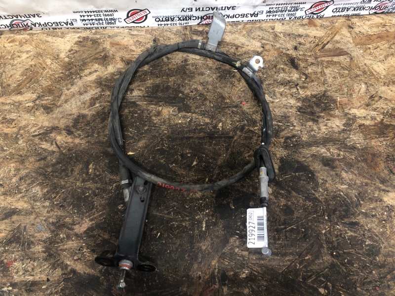 Трос стояночного тормоза задний левый ACURA RL 05-12 2008 Седан 3.5 47560-SJA-J01 Б/У
