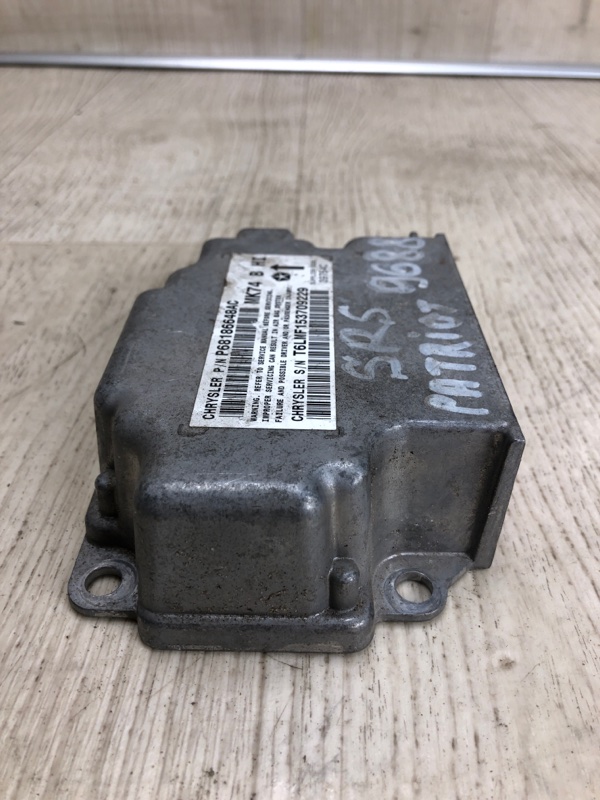 Блок управления AIRBAG PATRIOT 10-17 2010 MK74 2.0 ECN Блок управления AIRBAG PATRIOT 10-17 2010 MK74 2.0 ECN