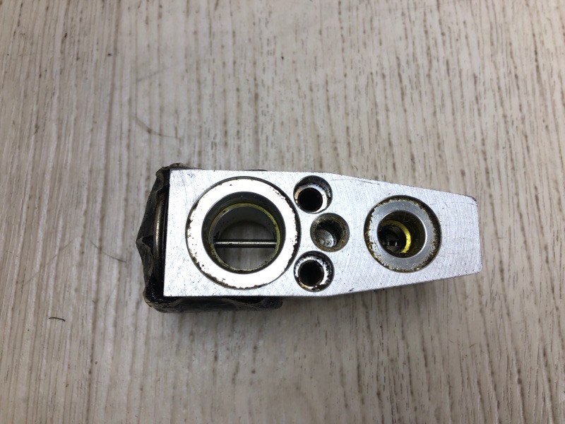 Клапан кондиционера PATRIOT 10-17 2010 MK74 2.0 ECN Клапан кондиционера PATRIOT 10-17 2010 MK74 2.0 ECN