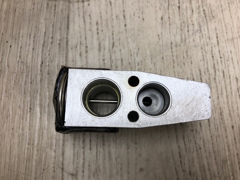 Клапан кондиционера PATRIOT 10-17 2010 MK74 2.0 ECN Клапан кондиционера PATRIOT 10-17 2010 MK74 2.0 ECN