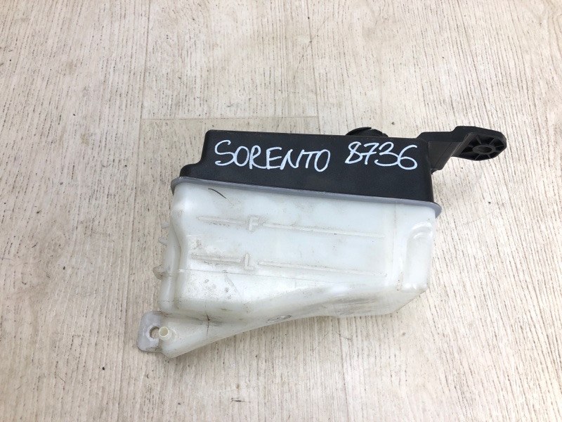 Бачок расширительный SORENTO XM 09-14 2012 XM 2.4 G4KJ