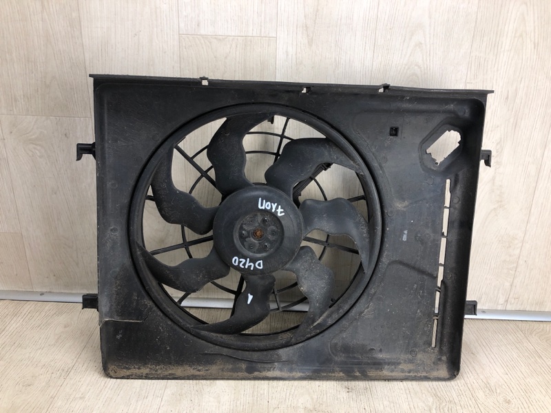 Диффузор вентилятора основного радиатора ELANTRA HD 06-11 2009 HD 2.0 G4GC