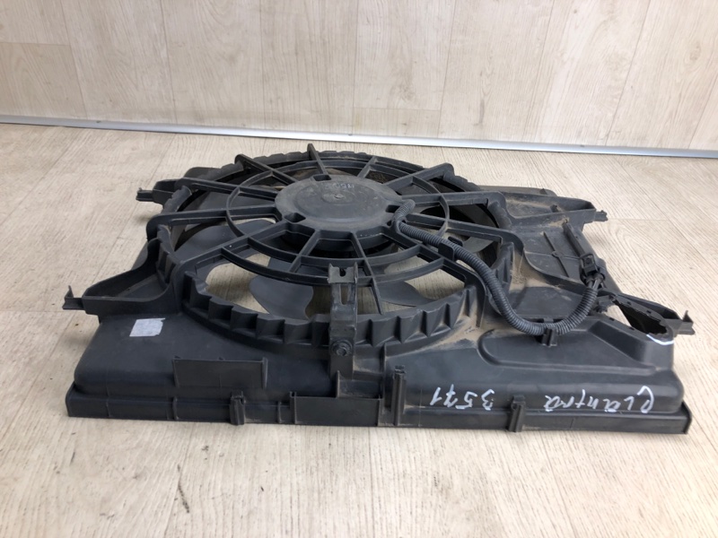 Диффузор вентилятора основного радиатора ELANTRA HD 06-11 2009 HD 2.0 G4GC