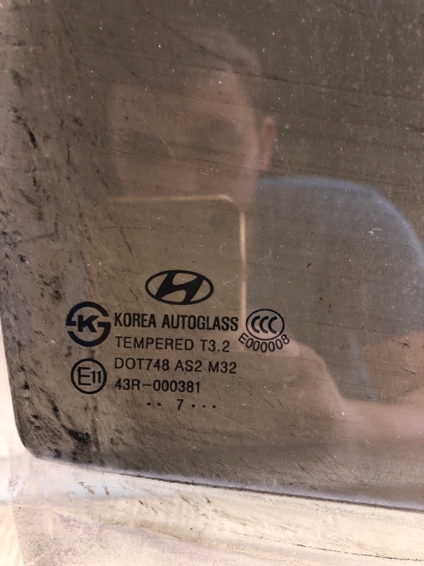 Стекло двери заднее правое ELANTRA HD 06-11 2007 HD 2.0 G4GC