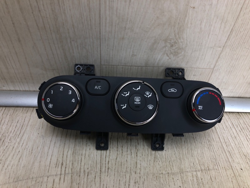 Блок управления печкой KIA FORTE YD 12- 2015 YD 1.8 G4NB 97250-A7051WK Б/У