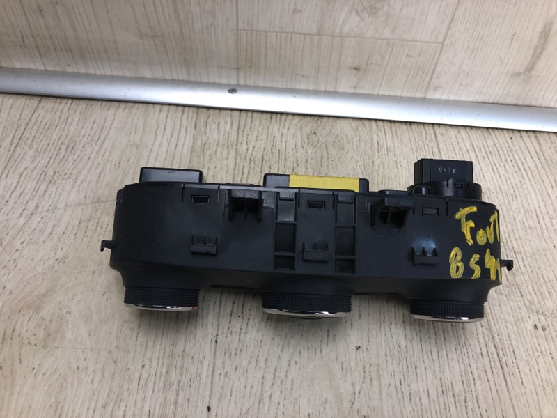 Блок управления печкой KIA FORTE YD 12- YD 1.8 G4NB