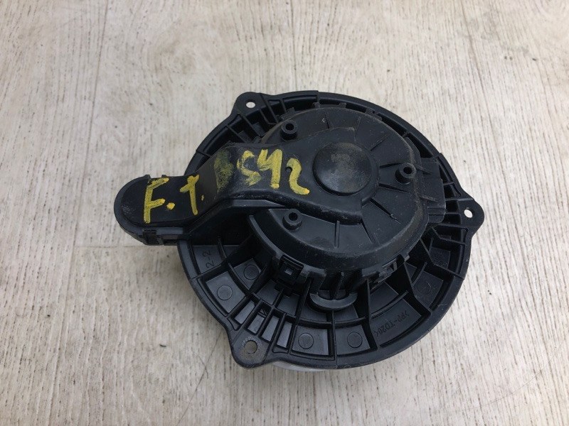 Моторчик печки KIA FORTE YD 12- 2015 YD 1.8 G4NB 97113-3X000 Б/У