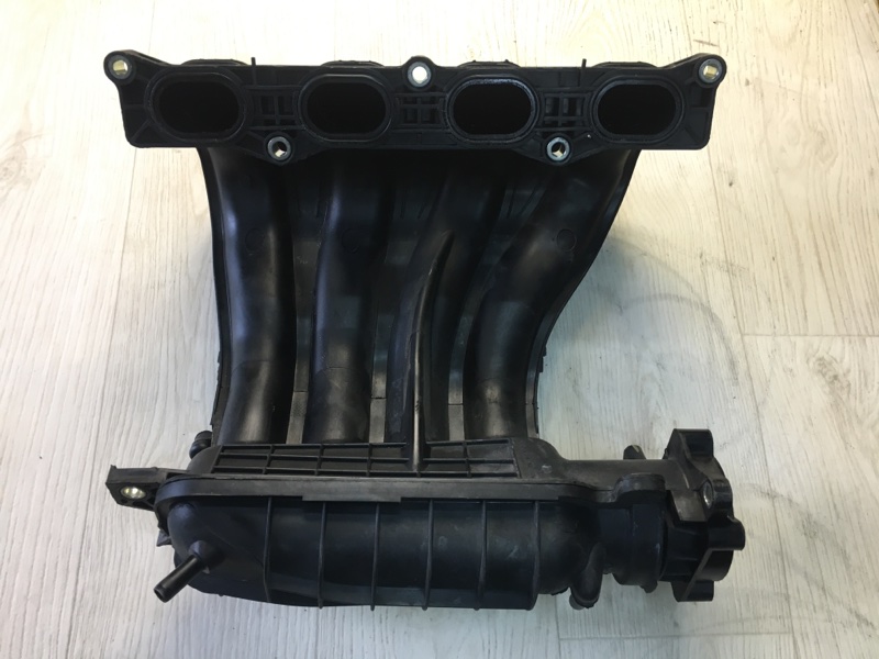 Коллектор впускной NISSAN NV200 USA 13- M20XUS 2.0 MR20DE