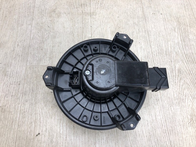 Запчасть моторчик печки FORD EDGE 06-14 2014 TQ1 3.5 PDED 7T4Z-19805-A Б/У Моторчик печки FORD EDGE 06-14 2014 TQ1 3.5 PDED 7T4Z-19805-A Б/У