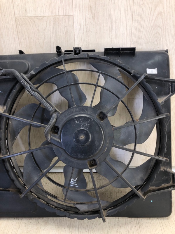 Диффузор вентилятора основного радиатора HYUNDAI ELANTRA HD 06-11 HD 2.0 G4GC