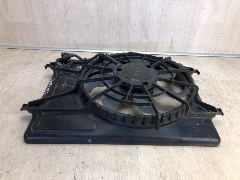 Диффузор вентилятора основного радиатора ELANTRA HD 06-11 2007 HD 2.0 G4GC