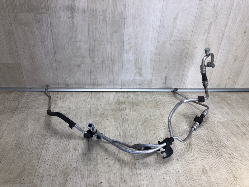 Трубка кондиционера HYUNDAI ELANTRA HD 06-11 2007 HD 2.0 G4GC 97768-2H100 Б/У