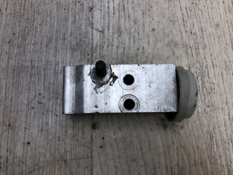 Клапан кондиционера HYUNDAI ELANTRA HD 06-11 HD 2.0 G4GC