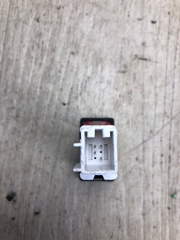 Кнопка аварийной сигнализации JETTA USA 10-17 2011 162 CBTA 2.5L