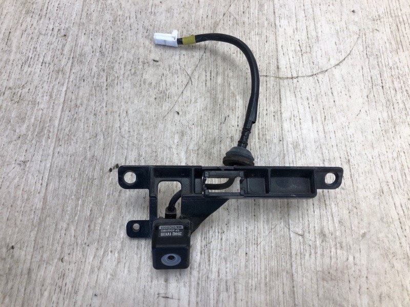 Камера заднего вида NISSAN ROGUE 08-15 2010 S35 2.5 QR25DE 28442-1VK0B Б/У