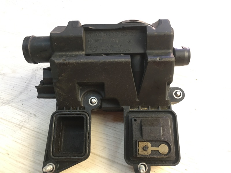 Клапан вентиляции картерных газов PORSCHE CAYENNE 10-18 958 4.8 M48.02 Клапан вентиляции картерных газов PORSCHE CAYENNE 10-18 958 4.8 M48.02