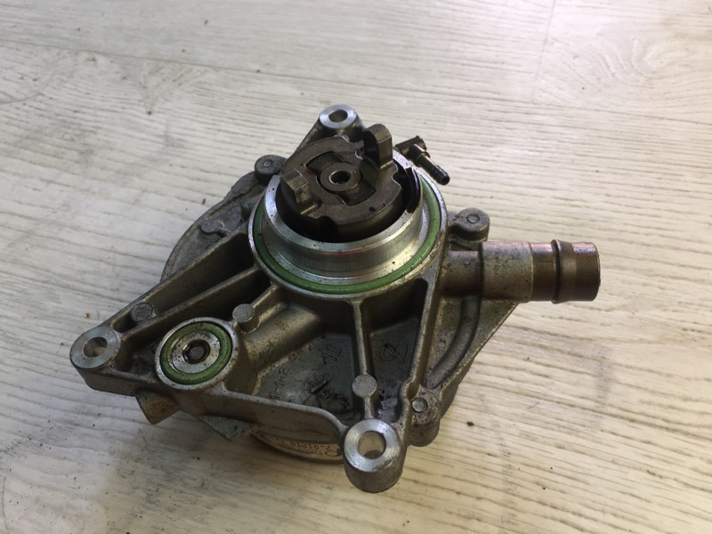 Вакуумный насос PORSCHE CAYENNE 10-18 958 4.8 M48.02