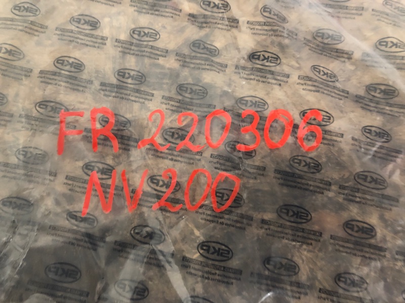 Рычаг передней подвески нижний передний правый NISSAN NV200 USA 13- 2.0