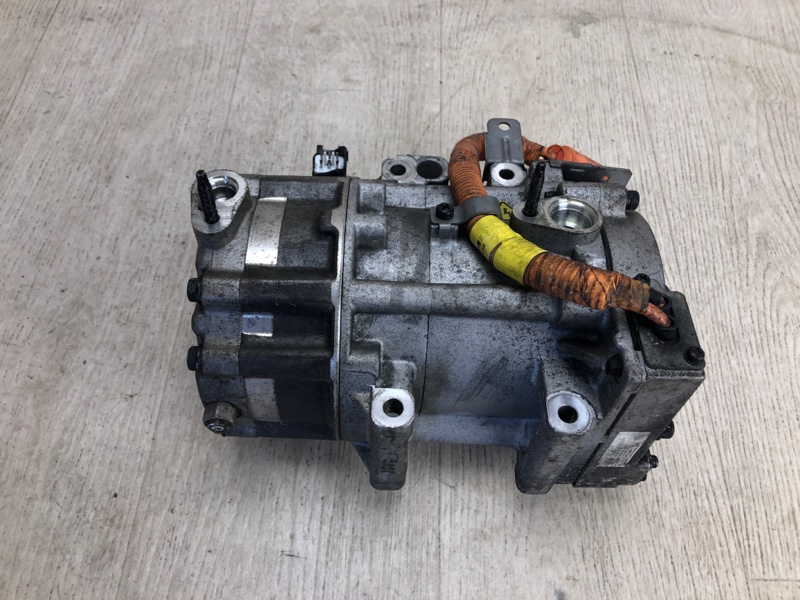 Компрессор кондиционера KIA OPTIMA TF 11-16 2014 TF 2.4 G4KK 97701-4U000 Б/У