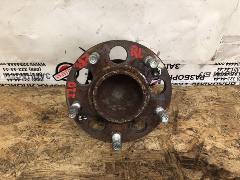 Ступица задняя левая HYUNDAI ELANTRA MD 10-15 2011 Седан 1.8L DOHC MPFI D-CVVT 52710-3X000 Б/У