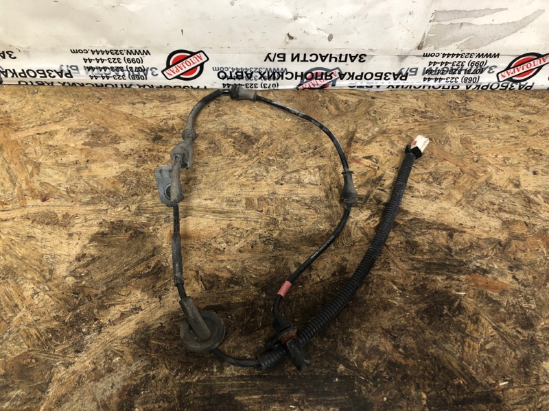 Датчик ABS задний правый HYUNDAI ELANTRA MD 10-15 2011 Седан 1.8 G4NB 59930-3X350 Б/У