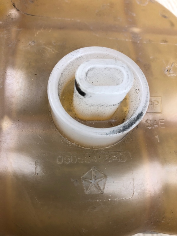 Бачок расширительный JOURNEY 08-20 2013 JC 3.6 ERB Бачок расширительный JOURNEY 08-20 2013 JC 3.6 ERB