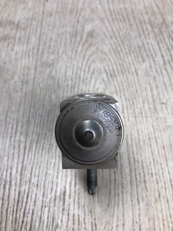 Клапан кондиционера JOURNEY 08-20 2013 JC 3.6 ERB