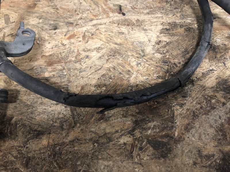 Трос стояночного тормоза задний левый ACCENT RB 10- 2011 1.6L 4