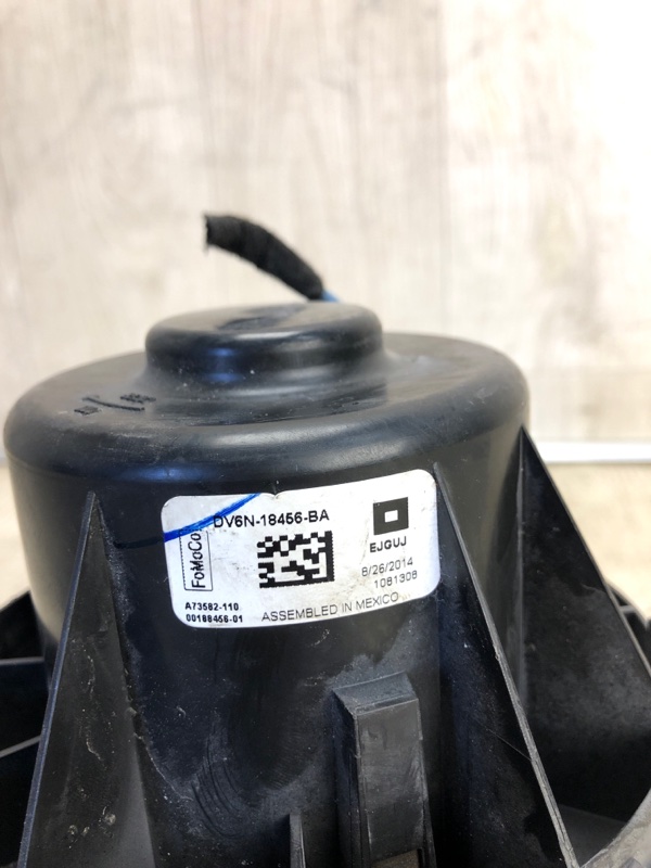 Моторчик печки FORD ESCAPE 12-19 TM2 2.0 HDTX