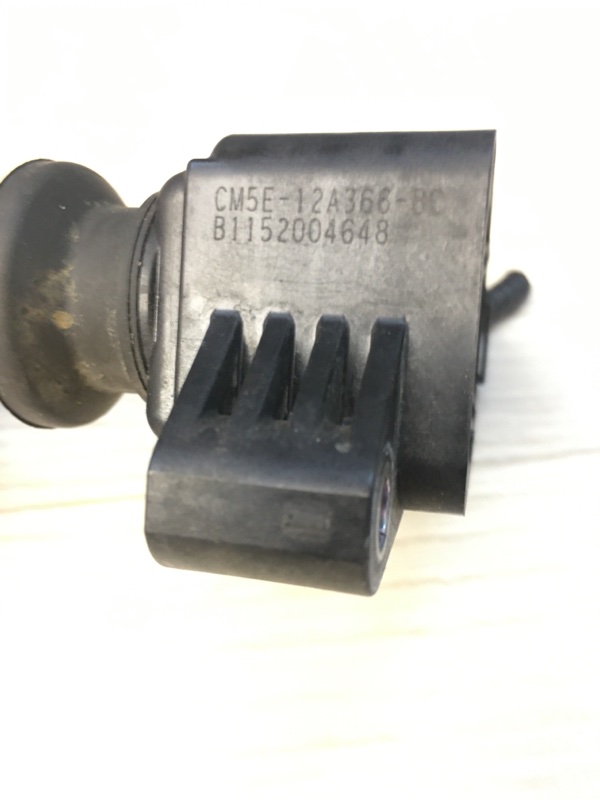 Катушка зажигания FORD FOCUS 10-18 BK 2.0 XQDA Катушка зажигания FORD FOCUS 10-18 BK 2.0 XQDA