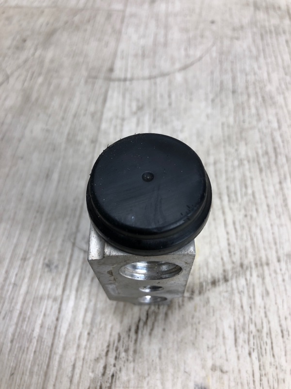 Клапан кондиционера FORTE/CERATO TD 08-13 2013 TD 2.0 G4KD