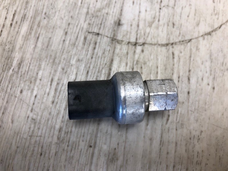 Датчик давления кондиционера JOURNEY 08-20 2013 JC 3.6 ERB