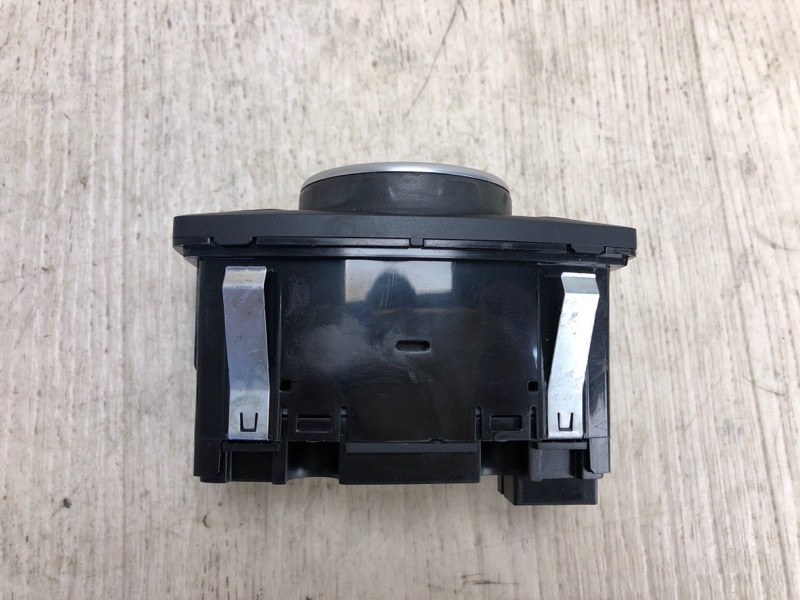 Блок управления освещением FOCUS 10-18 2015 CB8 2.0 XQDA