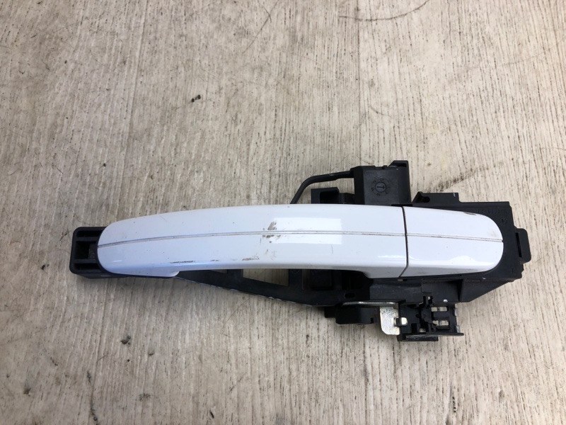 Ручка двери наружная задняя правая FORD FOCUS 10-18 2015 CB8 2.0 XQDA CV6Z-5422404-DA Б/У